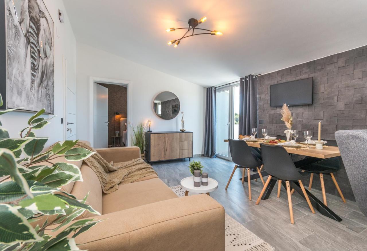 Marilu Luxury Apartments Drage Luaran gambar