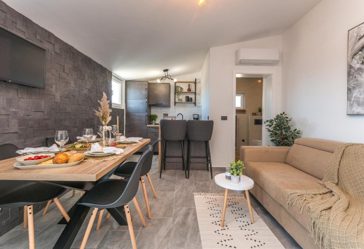Marilu Luxury Apartments Drage Luaran gambar
