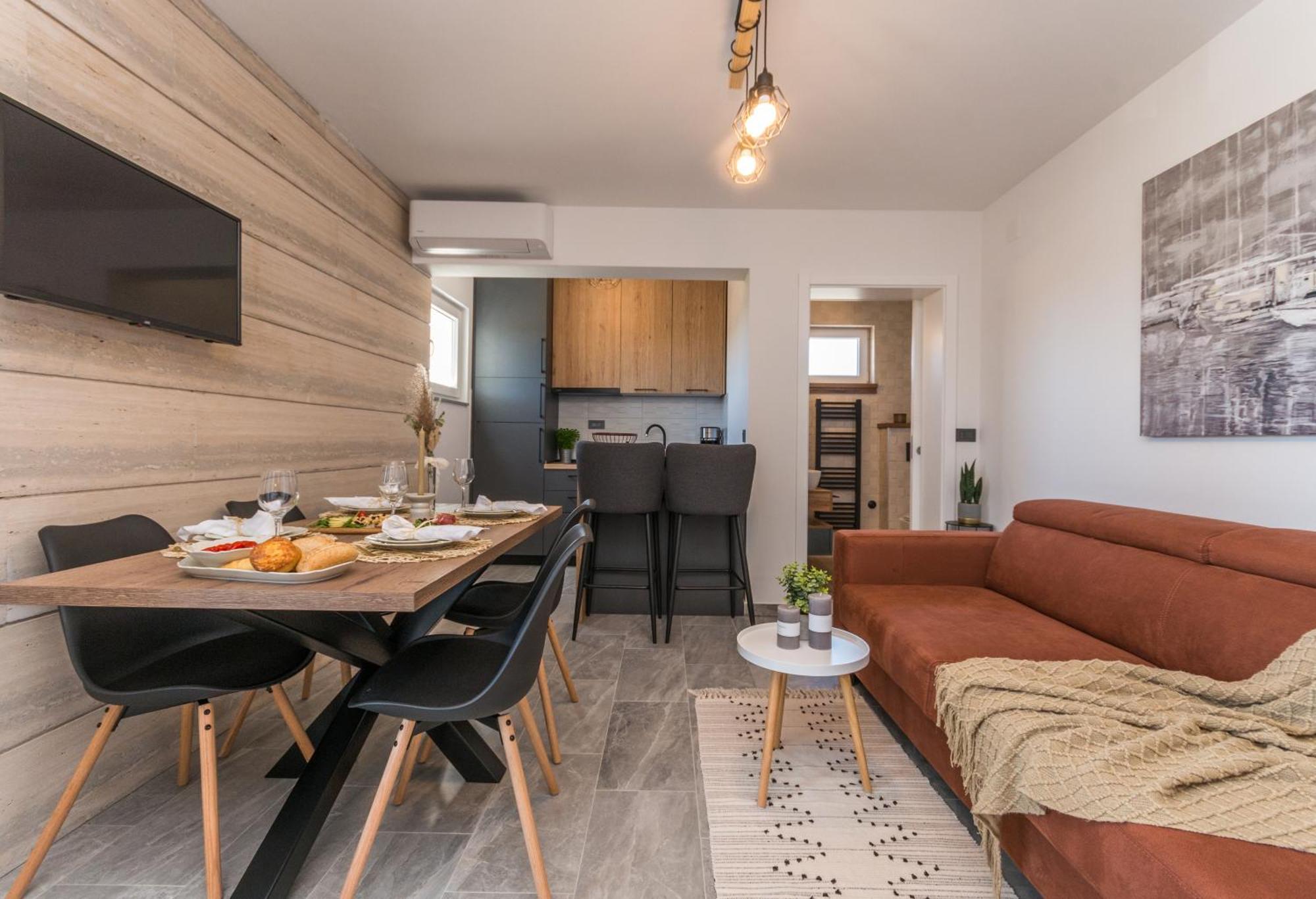 Marilu Luxury Apartments Drage Bilik gambar